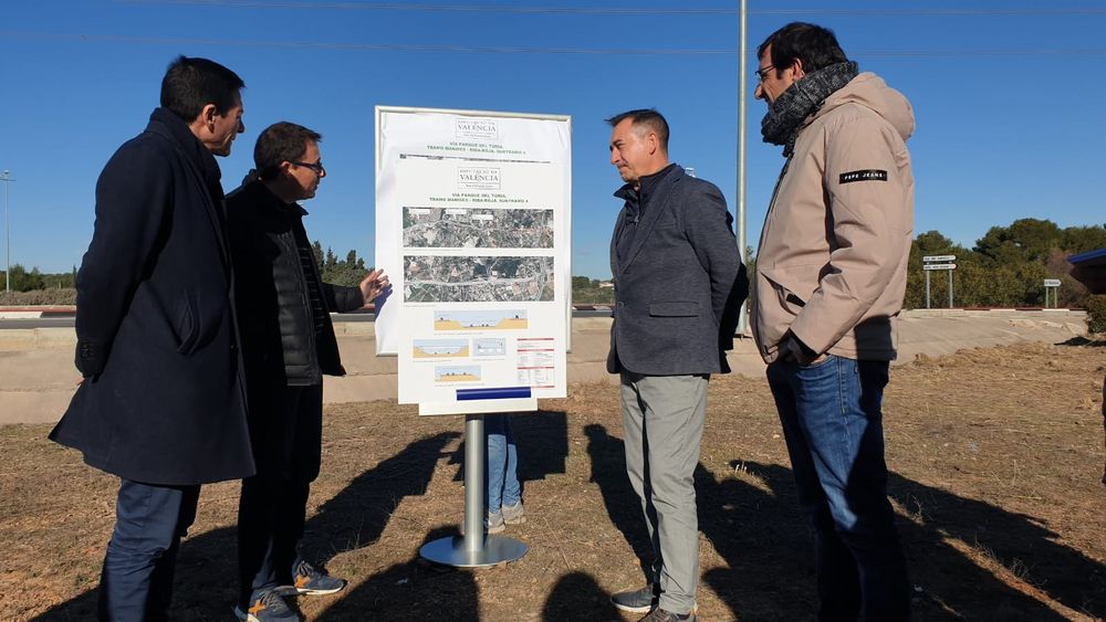 CV-370 entre Manises y Riba-roja